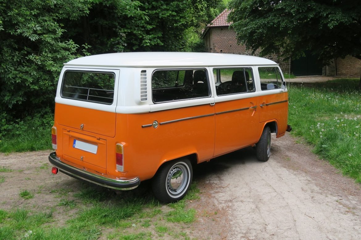 Te huur Verhuur VW bus Orange busje T1 T2 splitbus volkswagen oldtimer huwelijk trouw ancêtre kombi-legend belgique belgie louer belgïe